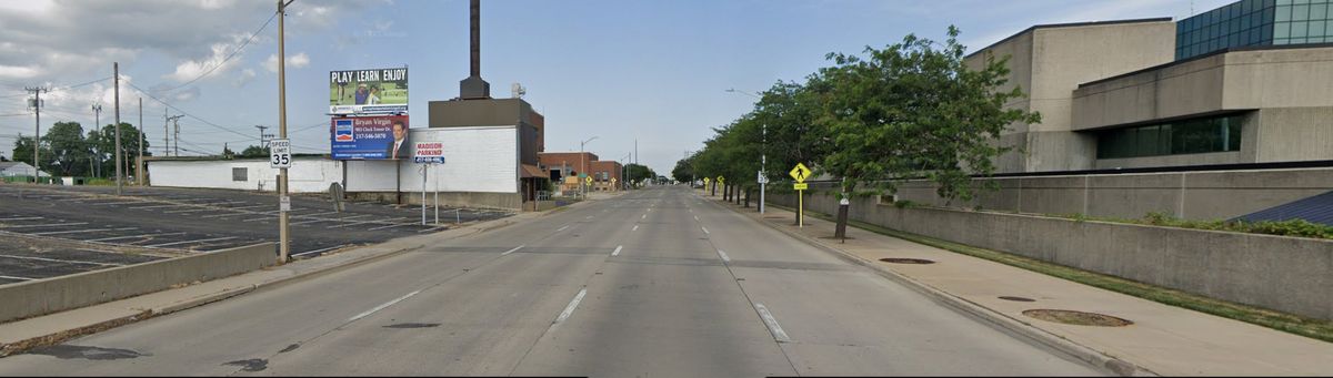 313 W Madison Street, Springfield, IL 62702