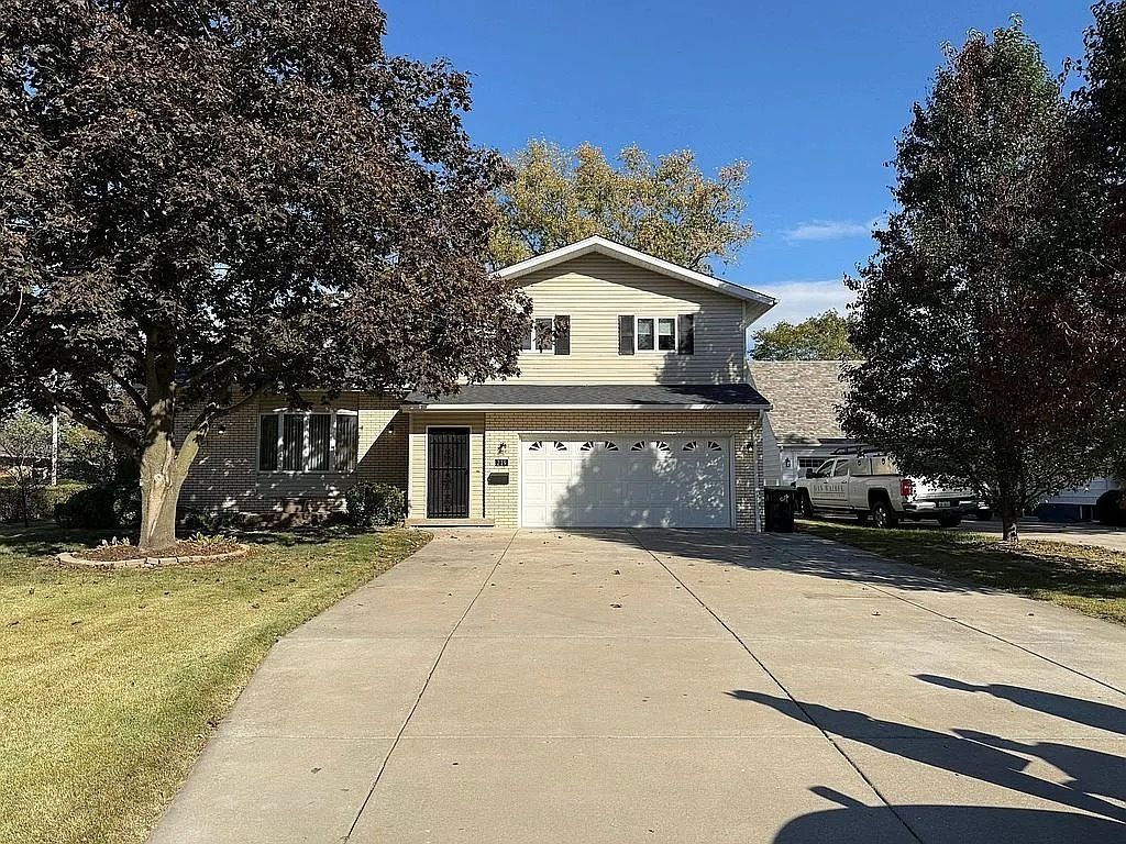 219 Birchwood Street — Morton, IL 61550