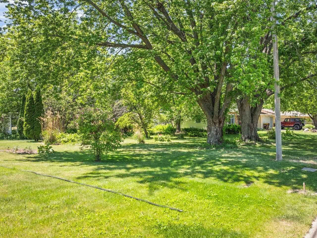 5398 Crestdale Drive — Rockford, IL 61114