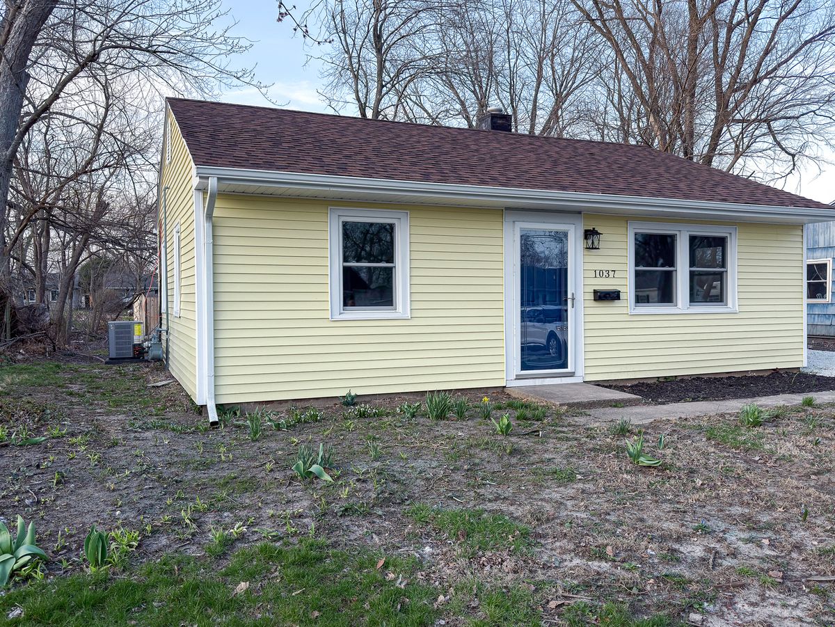1037 Eastview Drive, Rantoul, IL 61866