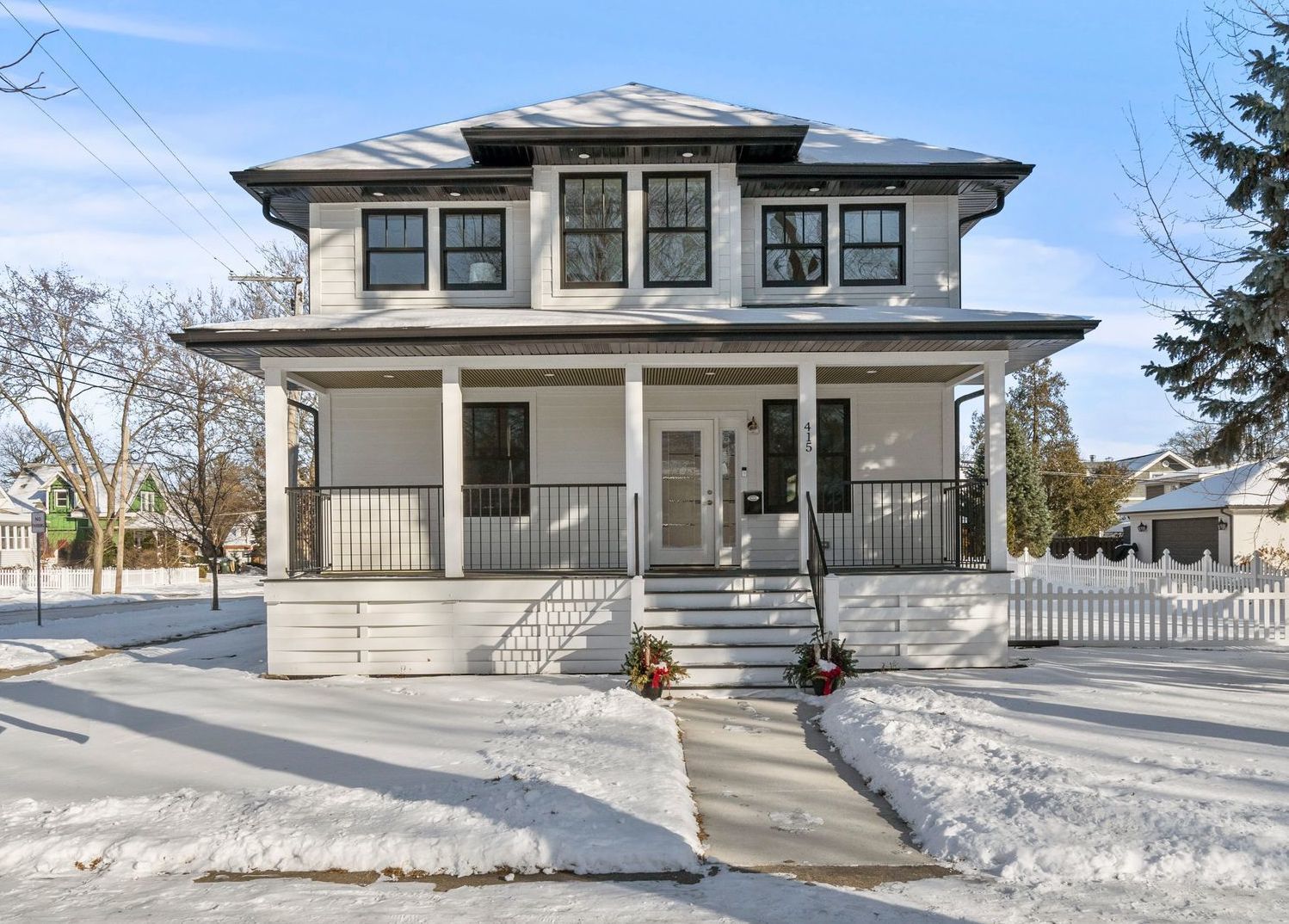 415 N Haddow Avenue — Arlington Heights, IL 60004