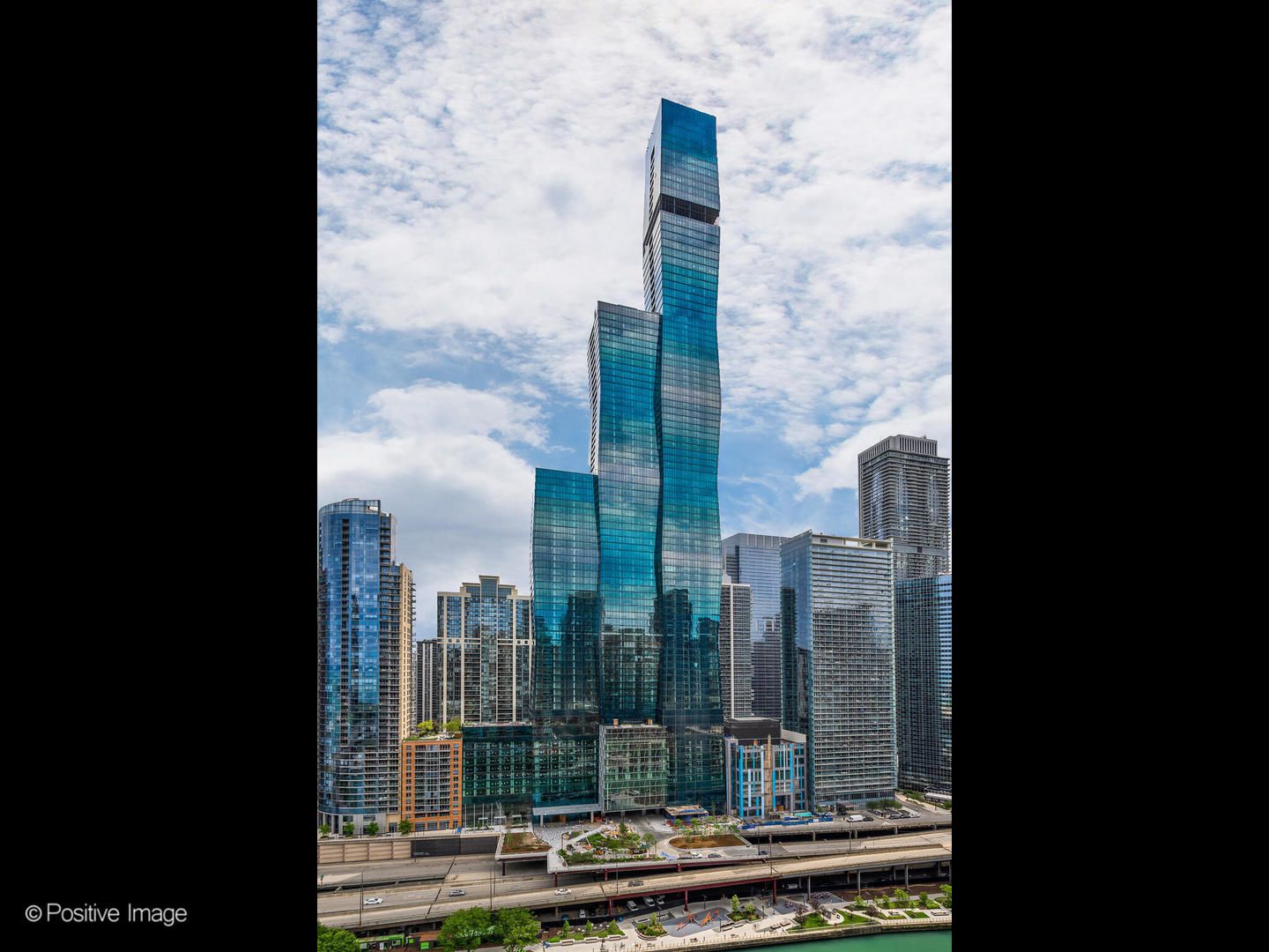 363 E Wacker Drive #5505 — Chicago, IL 60601