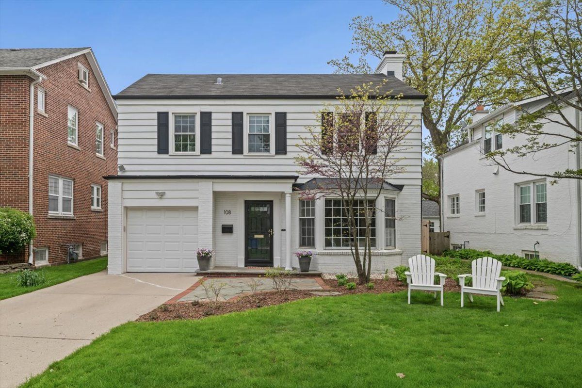 108 17th Street — Wilmette, IL 60091