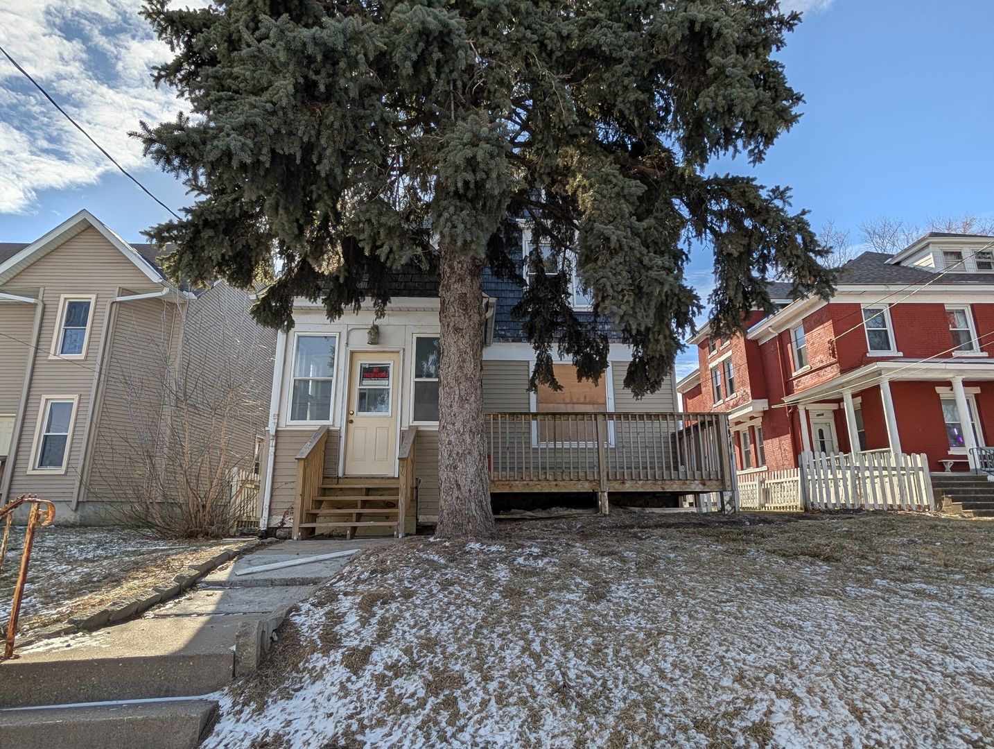 2940 5th Avenue — Rock Island, IL 61201