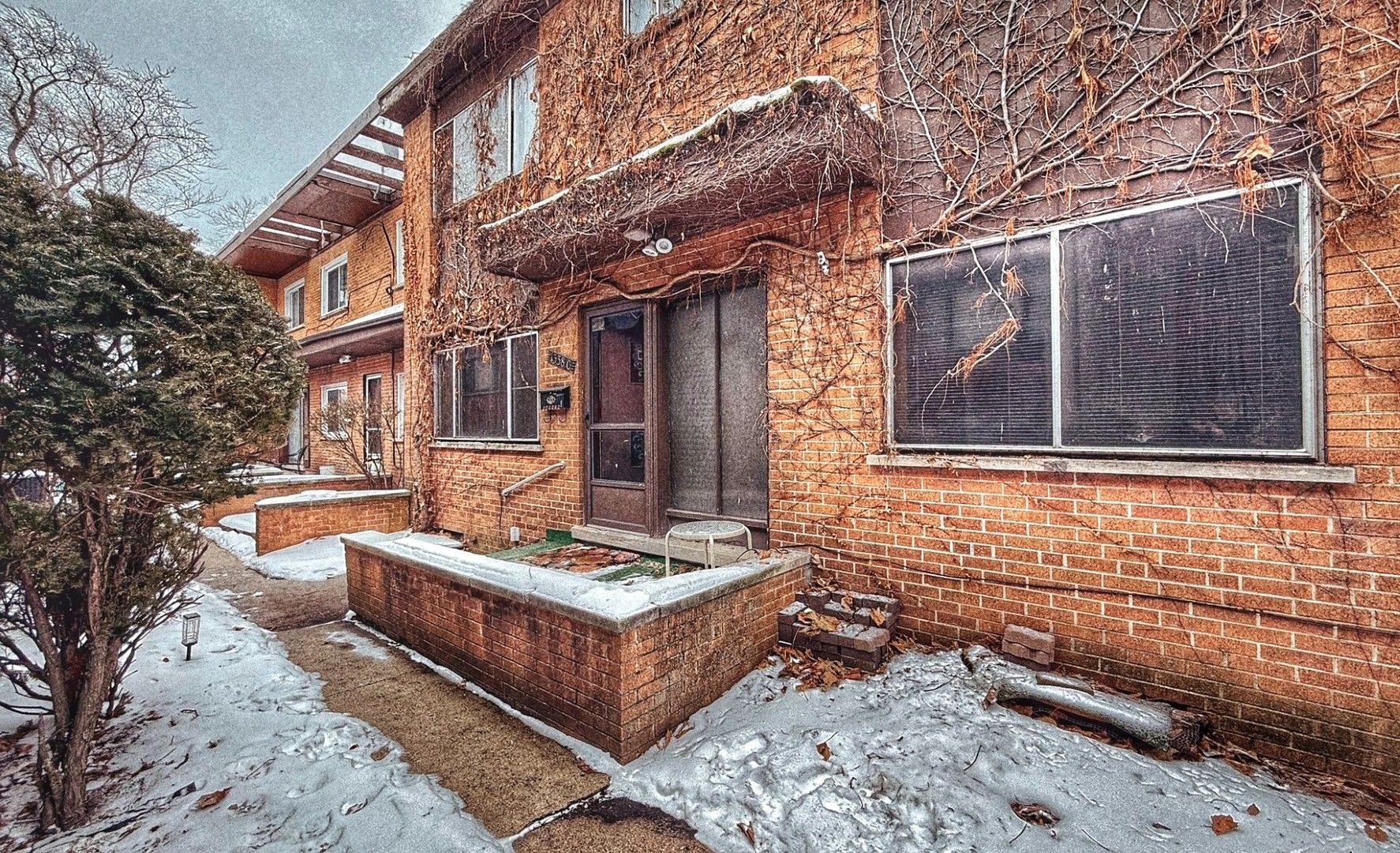 7338 N Winchester Avenue #C — Chicago, IL 60626