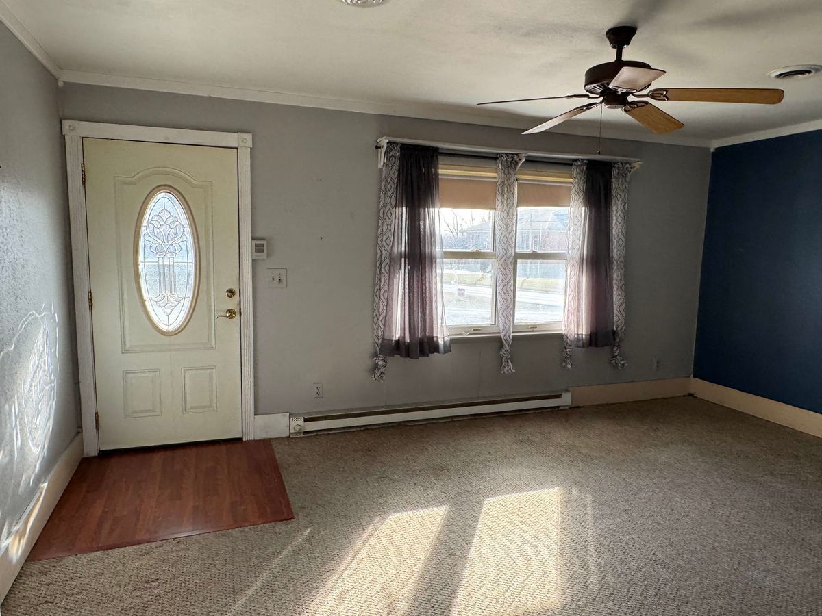 15 Pecan Street, Alto Pass, IL 62905