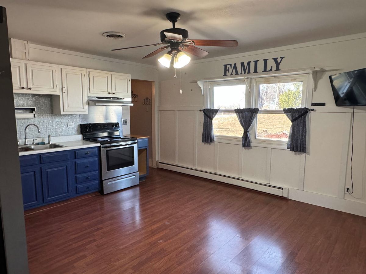 15 Pecan Street, Alto Pass, IL 62905