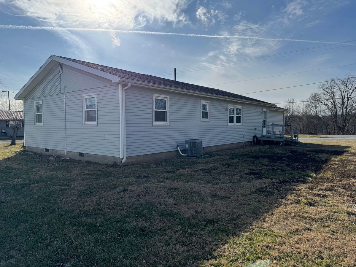 15 Pecan Street, Alto Pass, IL 62905