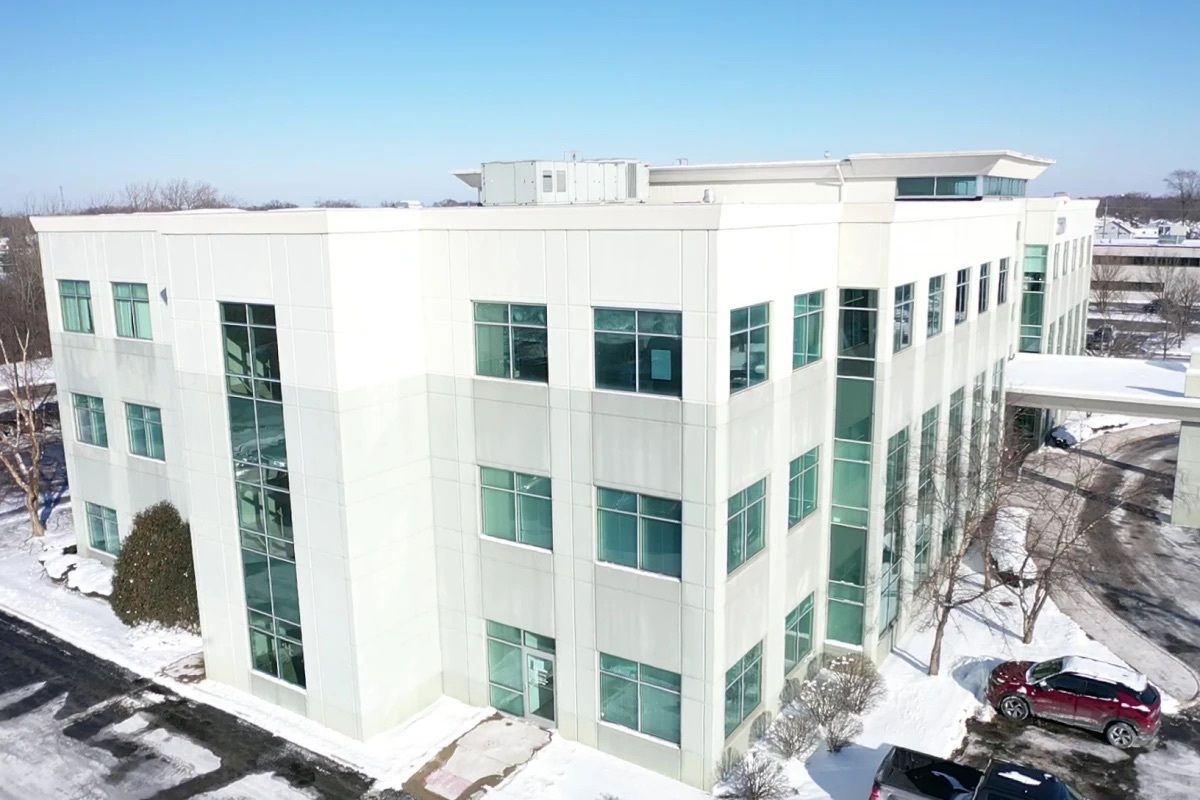 3330 W 177th Street #3H — Hazel Crest, IL 60429
