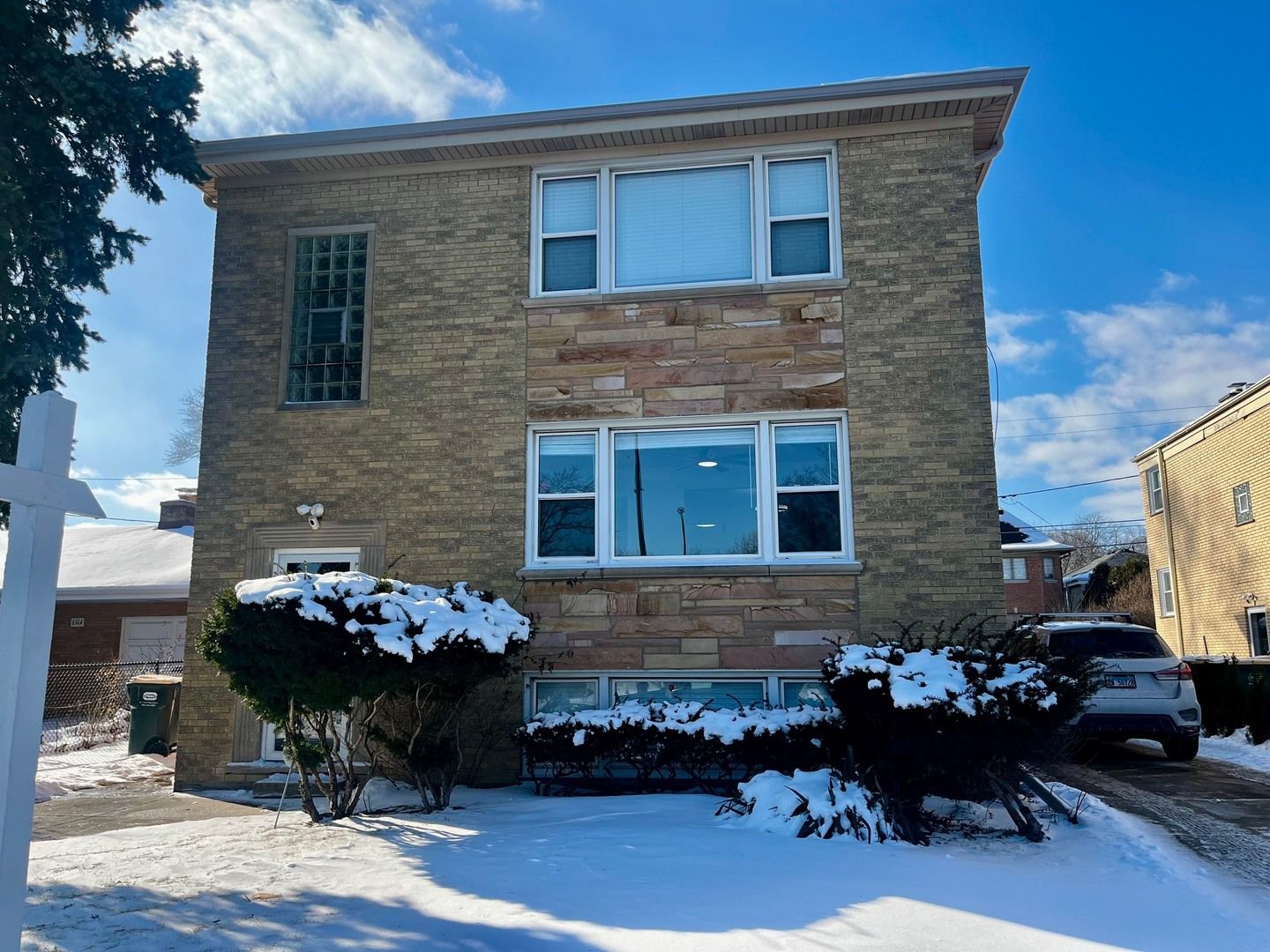 6522 N Spaulding Avenue #1 — Lincolnwood, IL 60712