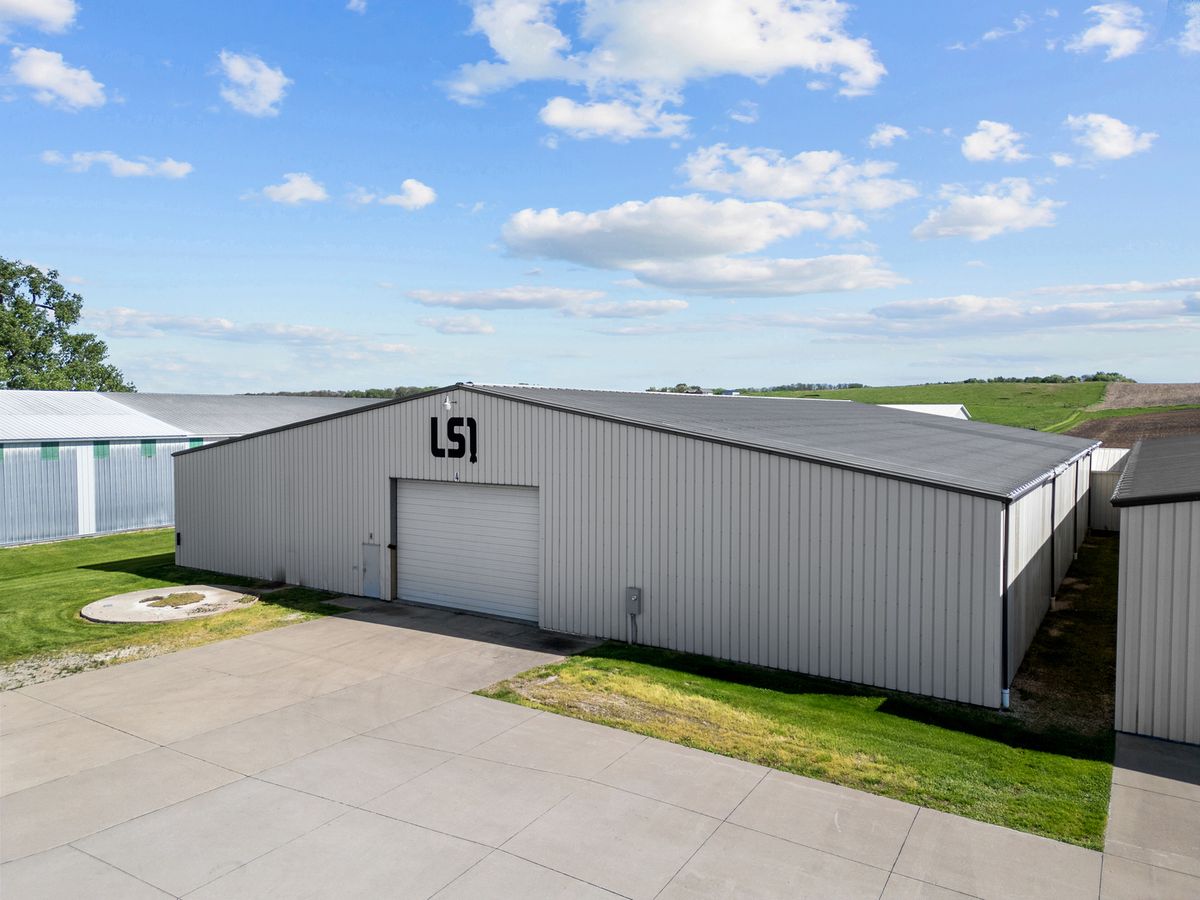 27416 135TH Avenue N, Cordova, IL 61242