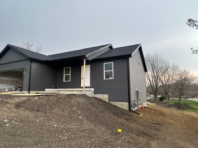 25179 N 2175 East Road, Lexington, IL 61753