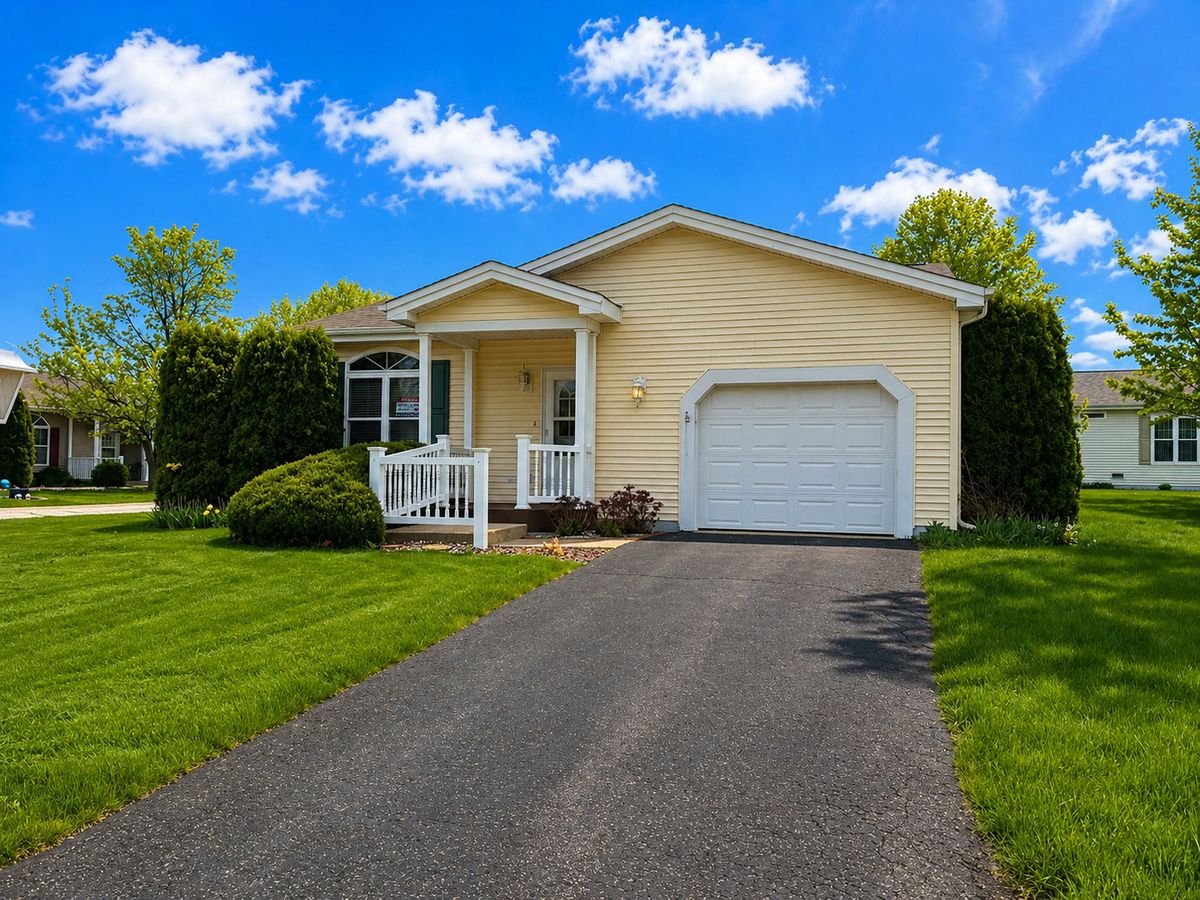 3214 Harness Lane, Grayslake, IL 60030