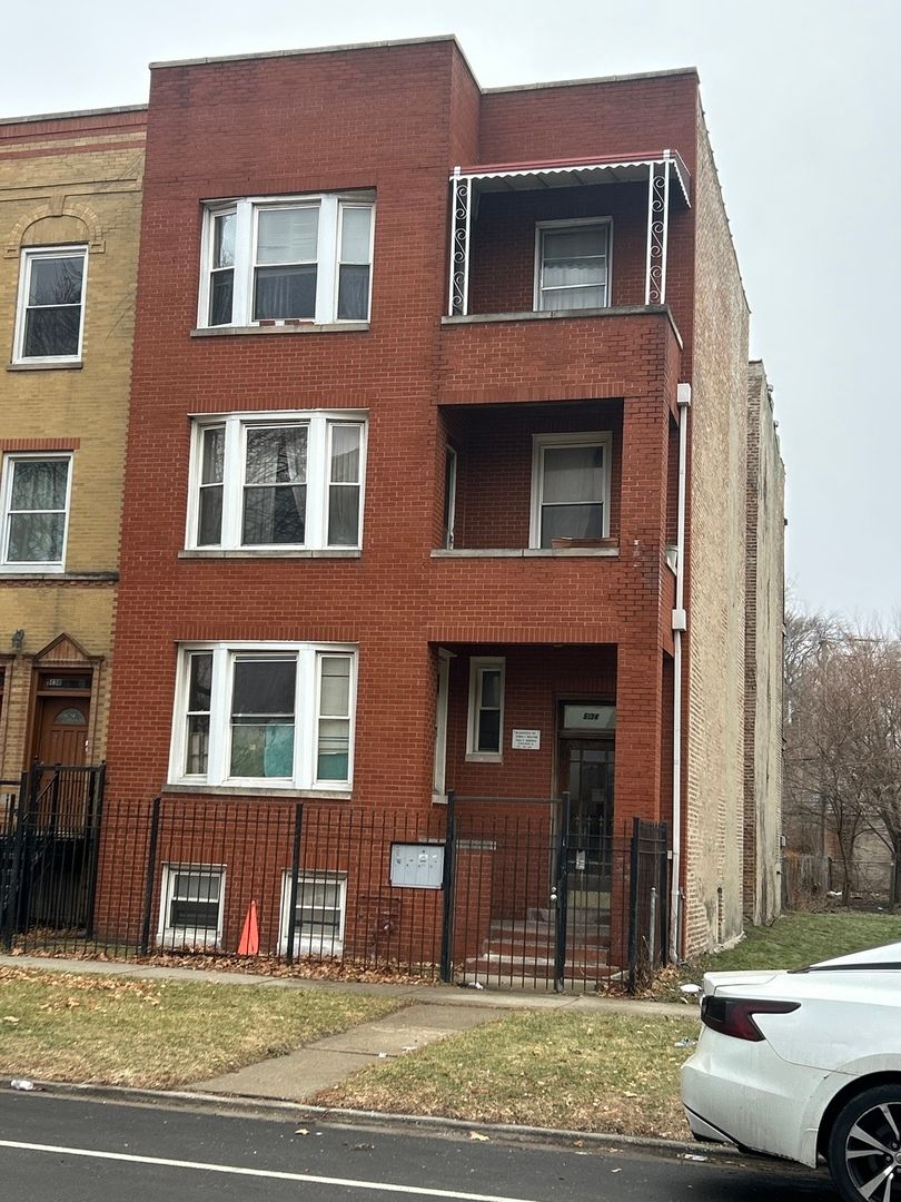 5134 S Indiana Avenue — Chicago, IL 60615