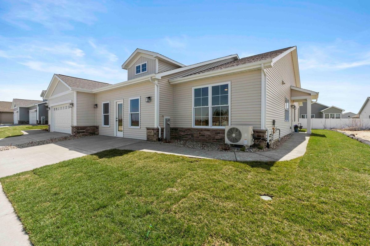 6367 Jasmine Avenue, Portage, IN 46368