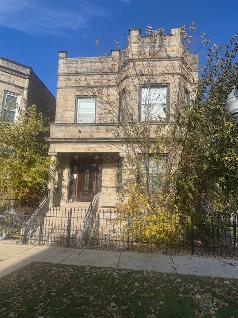3100 W Lexington Street — Chicago, IL 60612