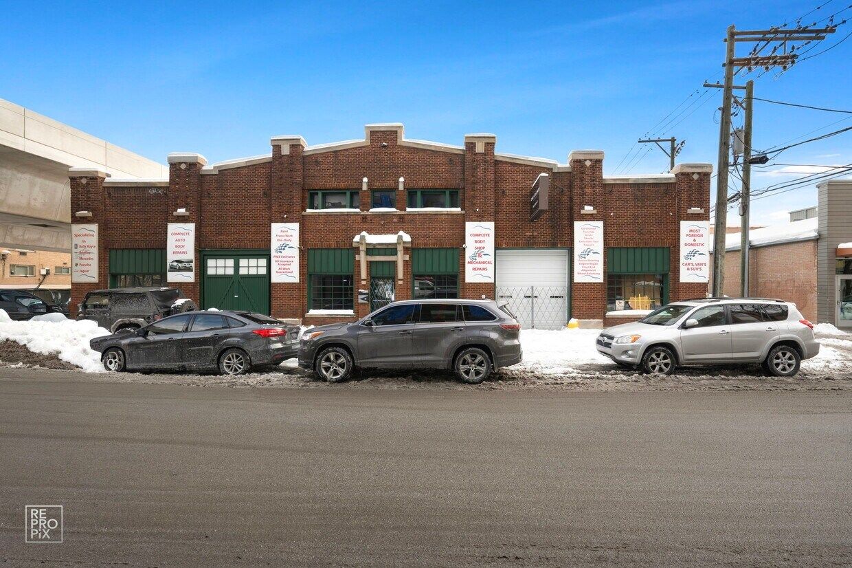1123 W Catalpa Avenue — Chicago, IL 60640