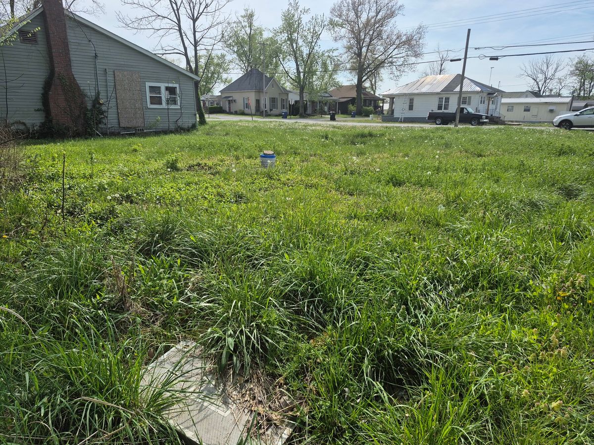 828 Elder Street, Eldorado, IL 62930