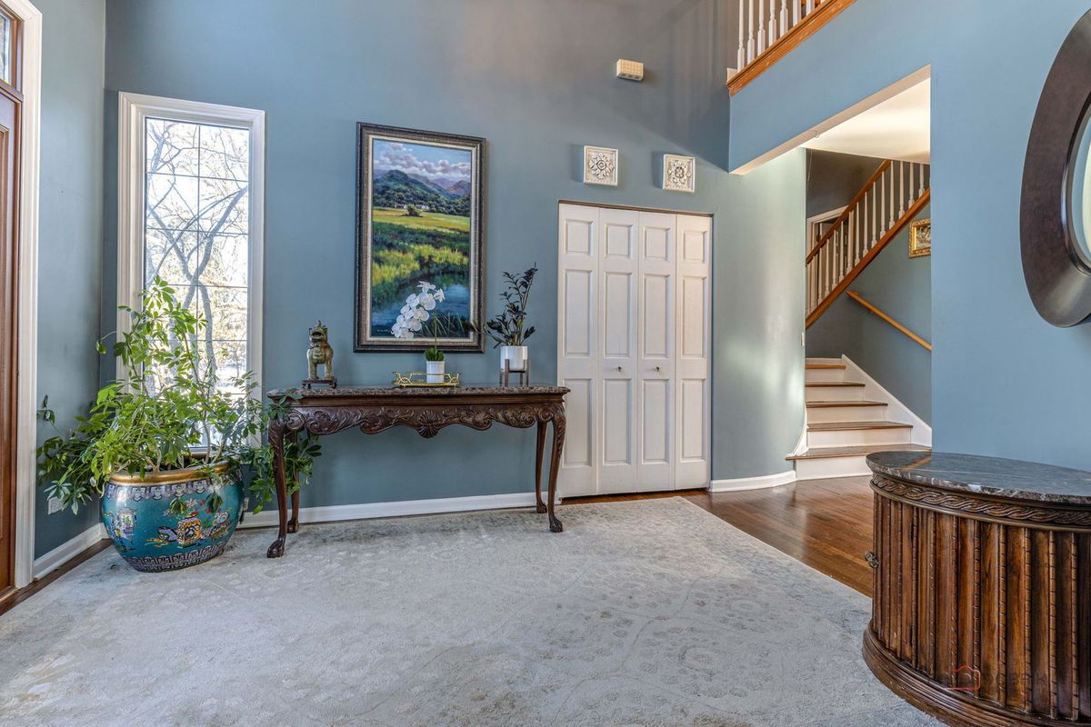 3031 Farner Court, Riverwoods, IL 60015