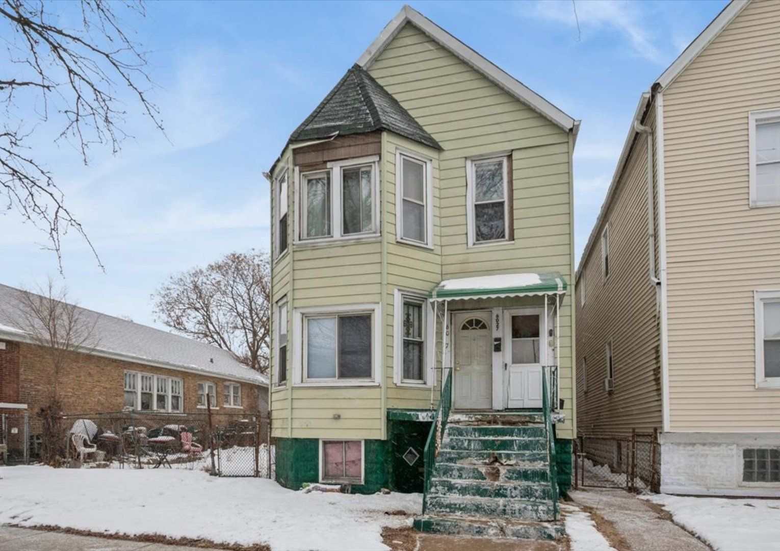 6027 S Loomis Boulevard — Chicago, IL 60636