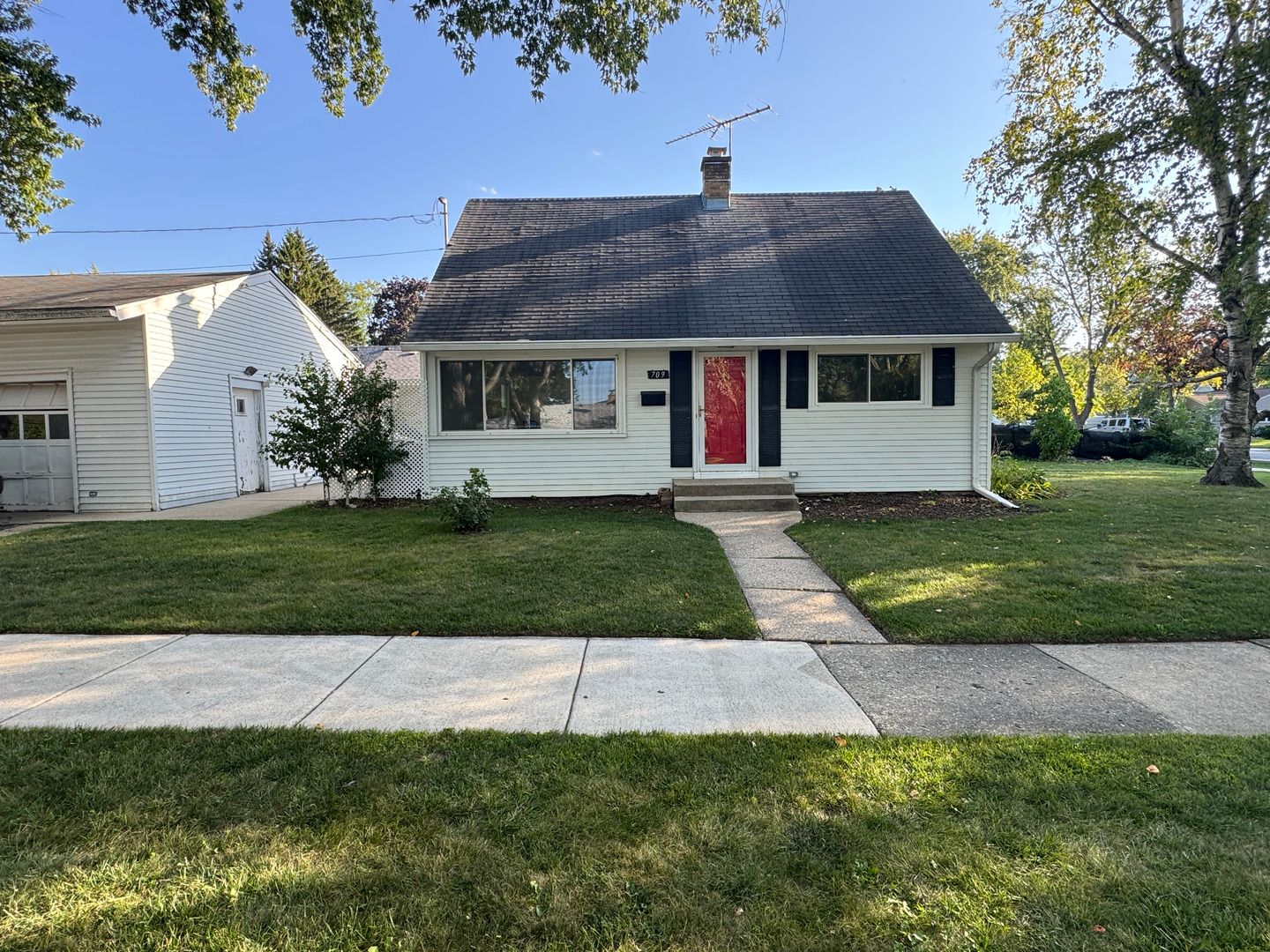709 W Glencoe Road — Palatine, IL 60067
