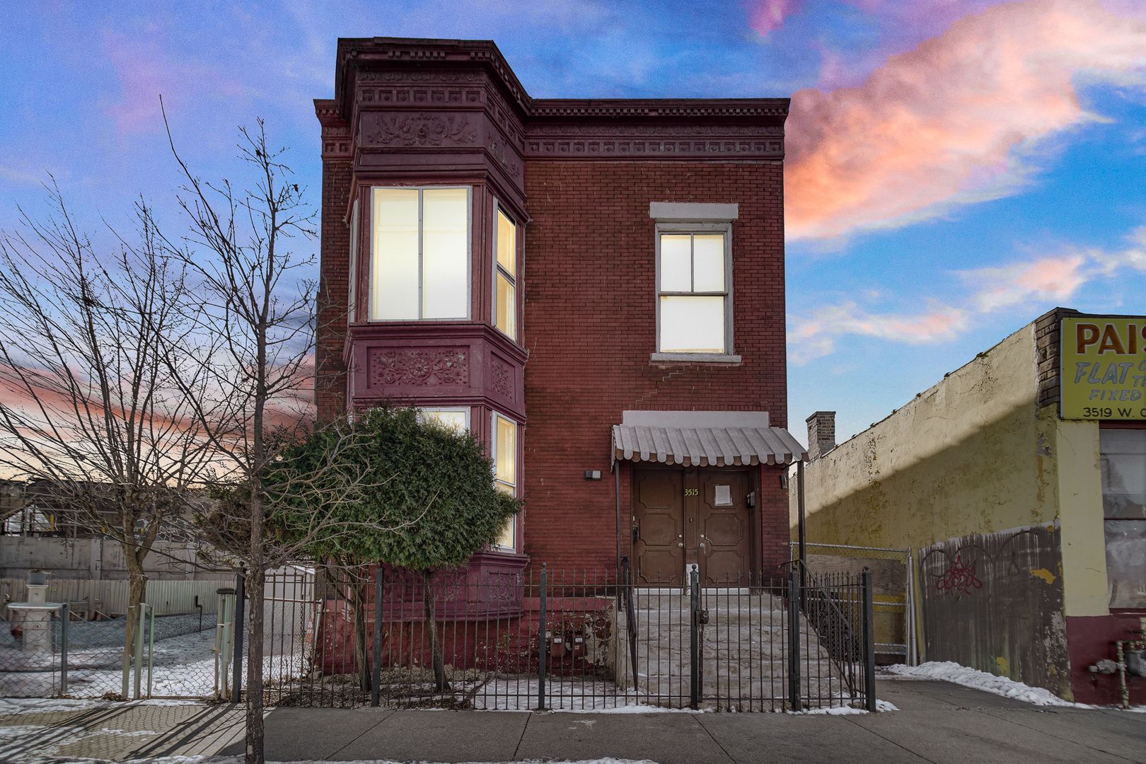 3515 W Cermak Road — Chicago, IL 60623