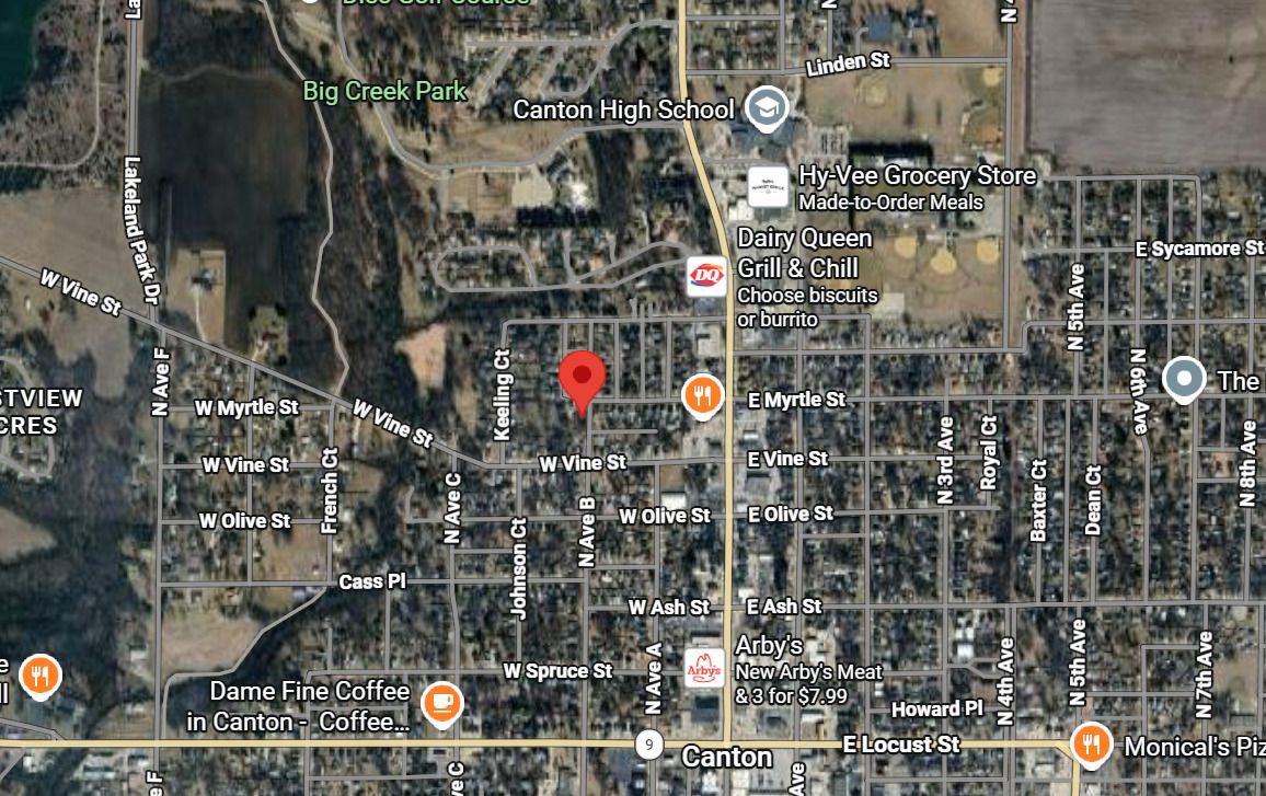654 N Avenue B, Canton, IL 61520