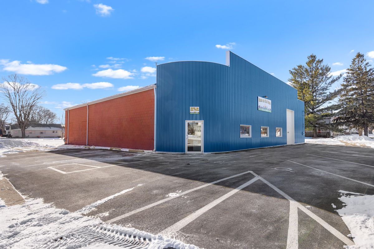 502 Schuyler Street, Lena, IL 61048