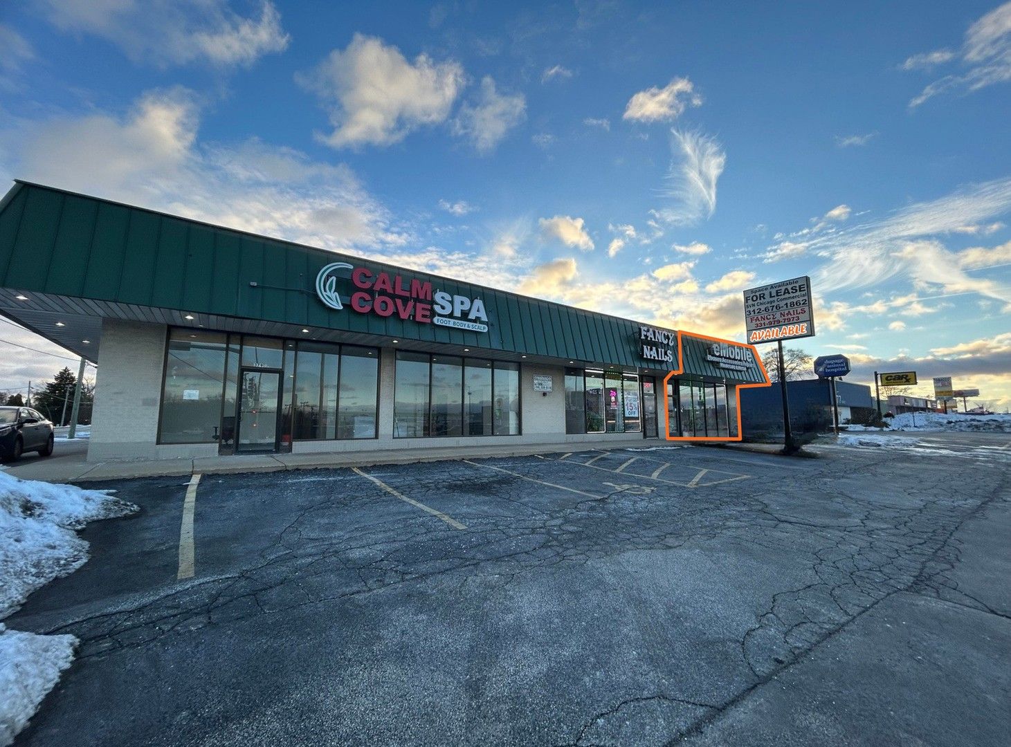 383 E North Avenue — Villa Park, IL 60181