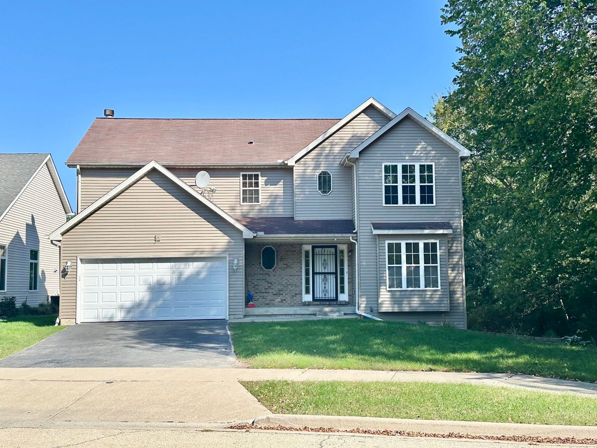 4520 Lawn Avenue, Waukegan, IL 60055