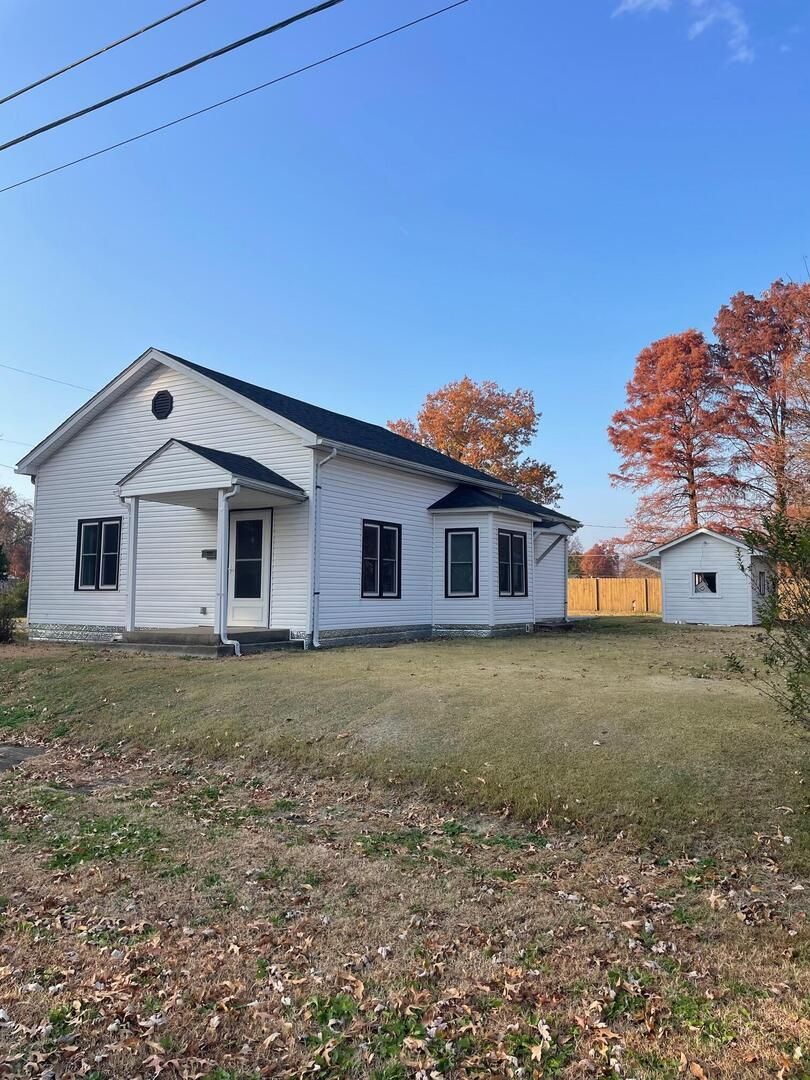 316 Nevada Street — Carterville, IL 62918