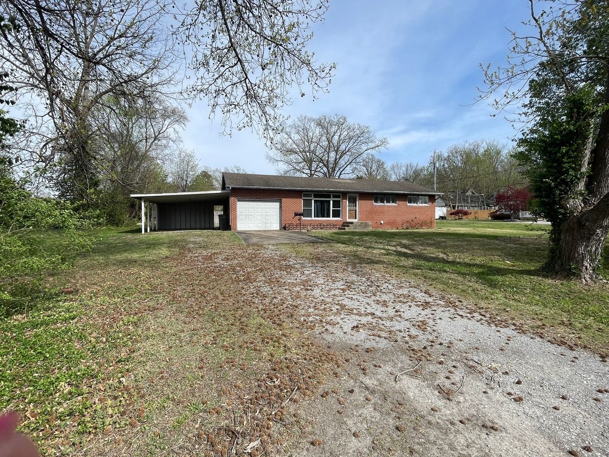 306 Carter Street, Carterville, IL 62918