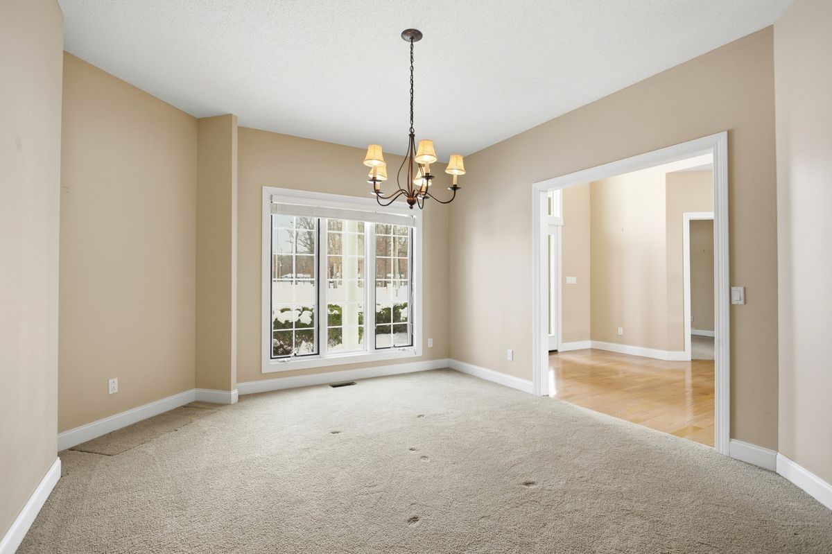 9284 E Court Eleven, Effingham, IL 62401