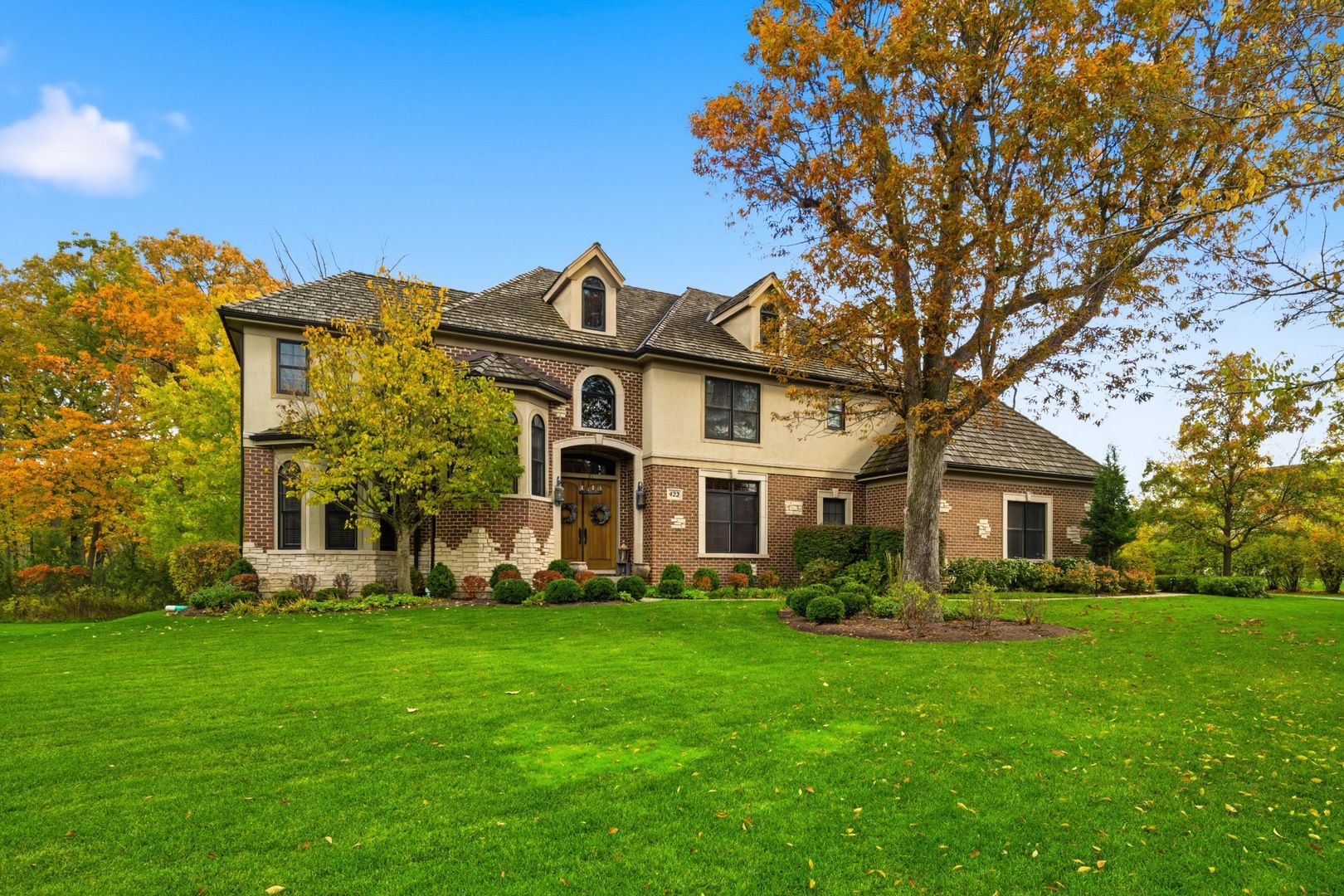 422 Old Mill Circle — Lincolnshire, IL 60069