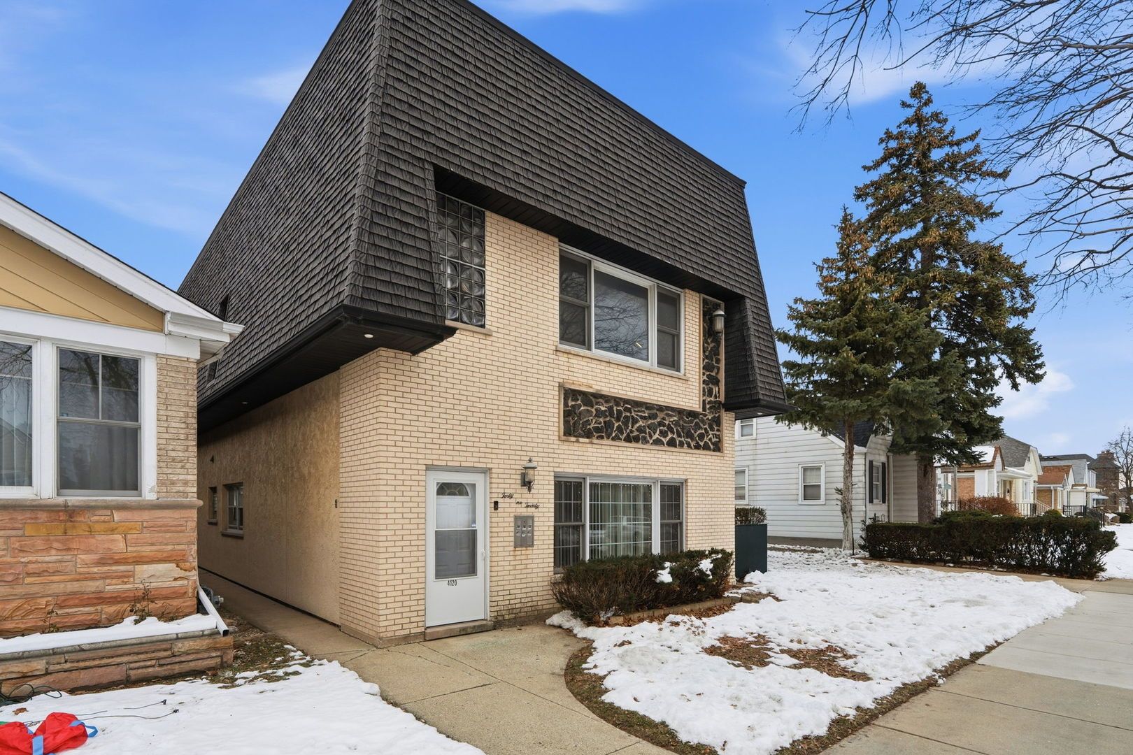4120 Oketo Avenue — Norridge, IL 60706