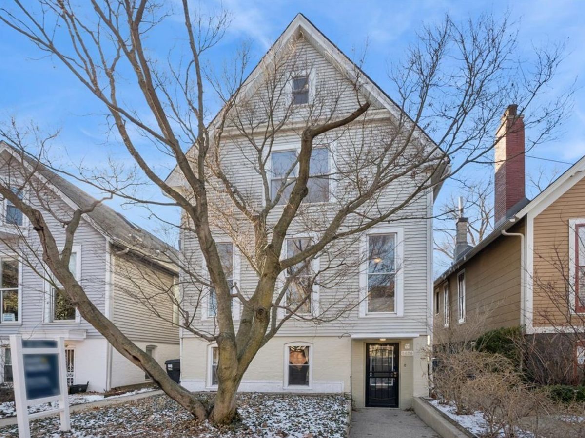 5428 Blackstone Avenue, Chicago, IL 60615