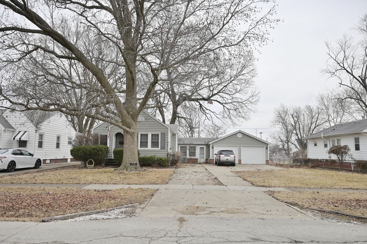 3236 5th Street, Springfield, IL 62703