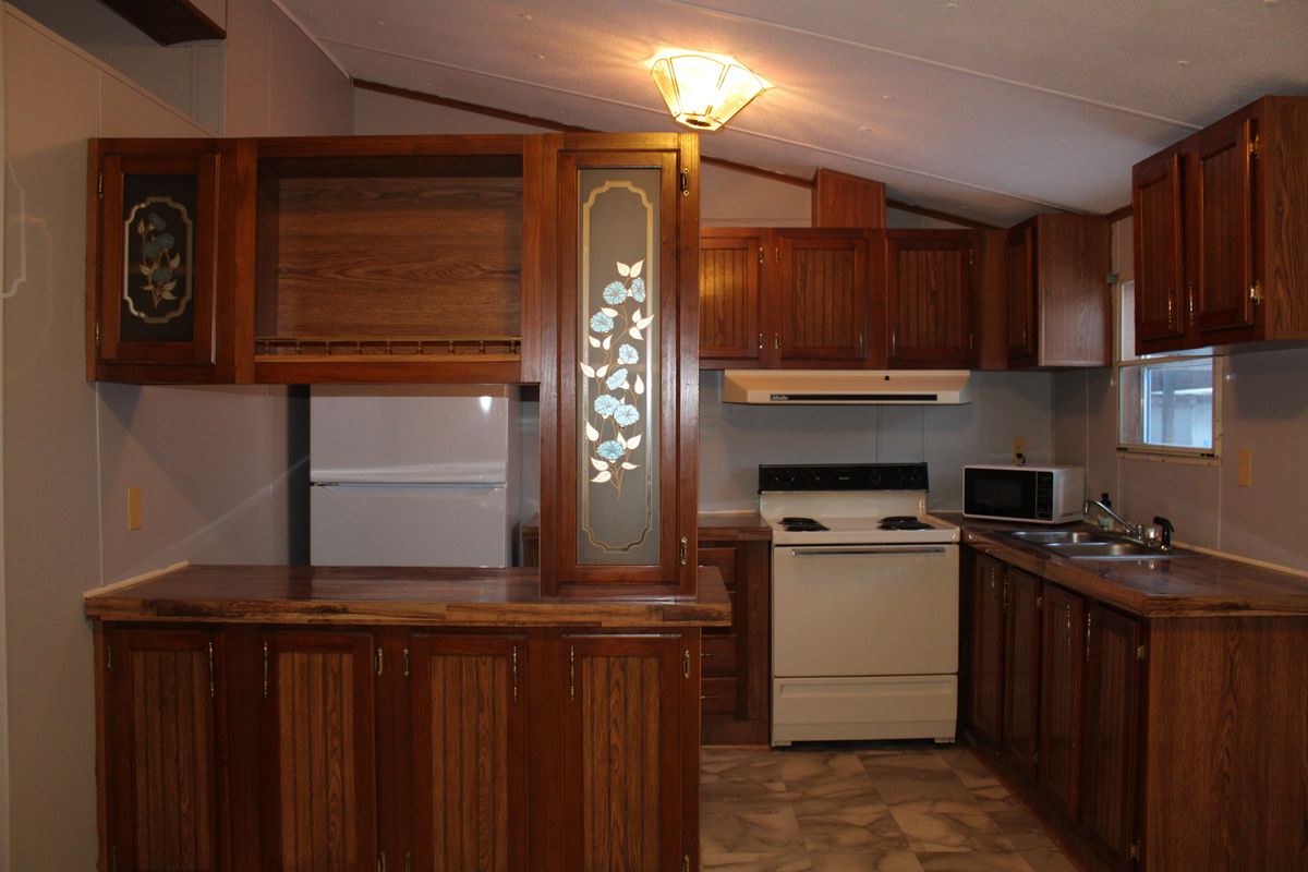 406 W Kirkwood Street, Odin, IL 62870