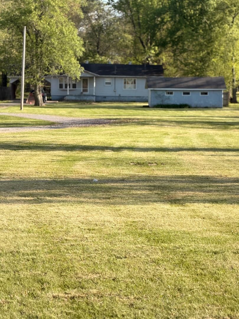 3435 Highway 13 — Harrisburg, IL 62946