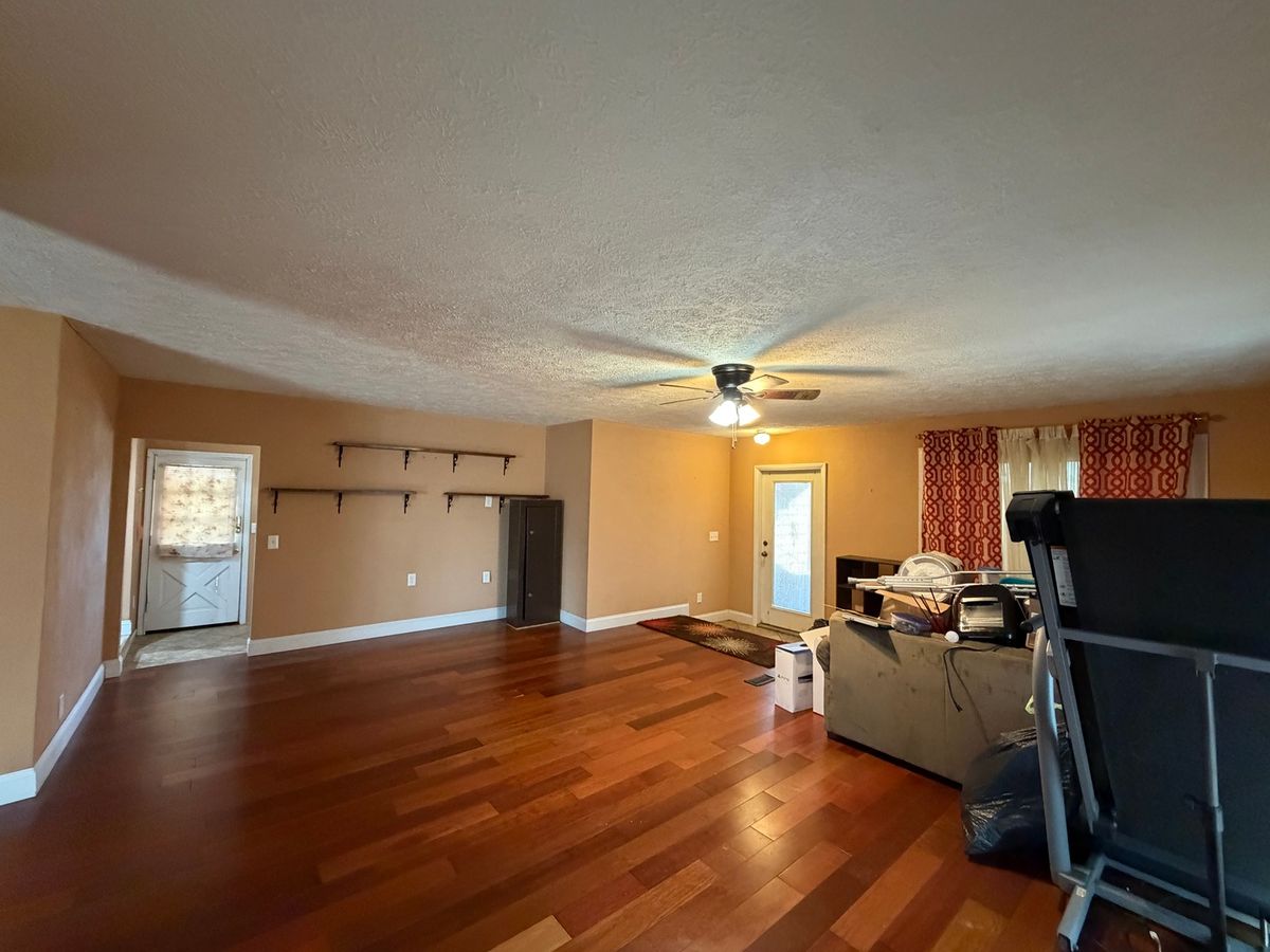 2813 Strawberry Road, Brookport, IL 62910