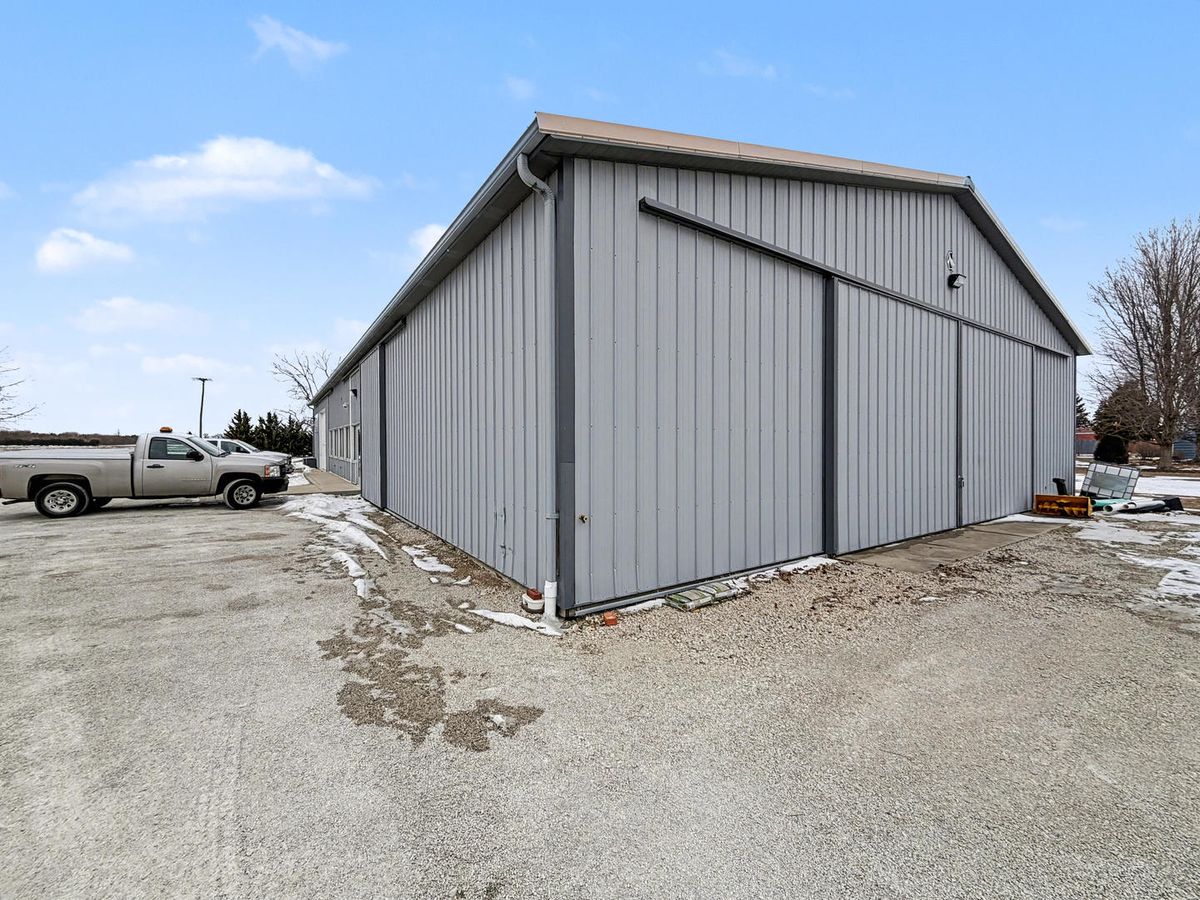 500 N Pine Street, Onarga, IL 60955