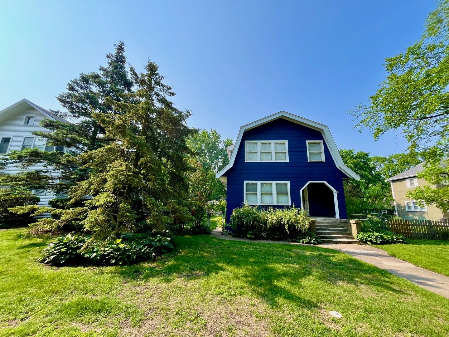 1520 Washington Street — Evanston, IL 60202