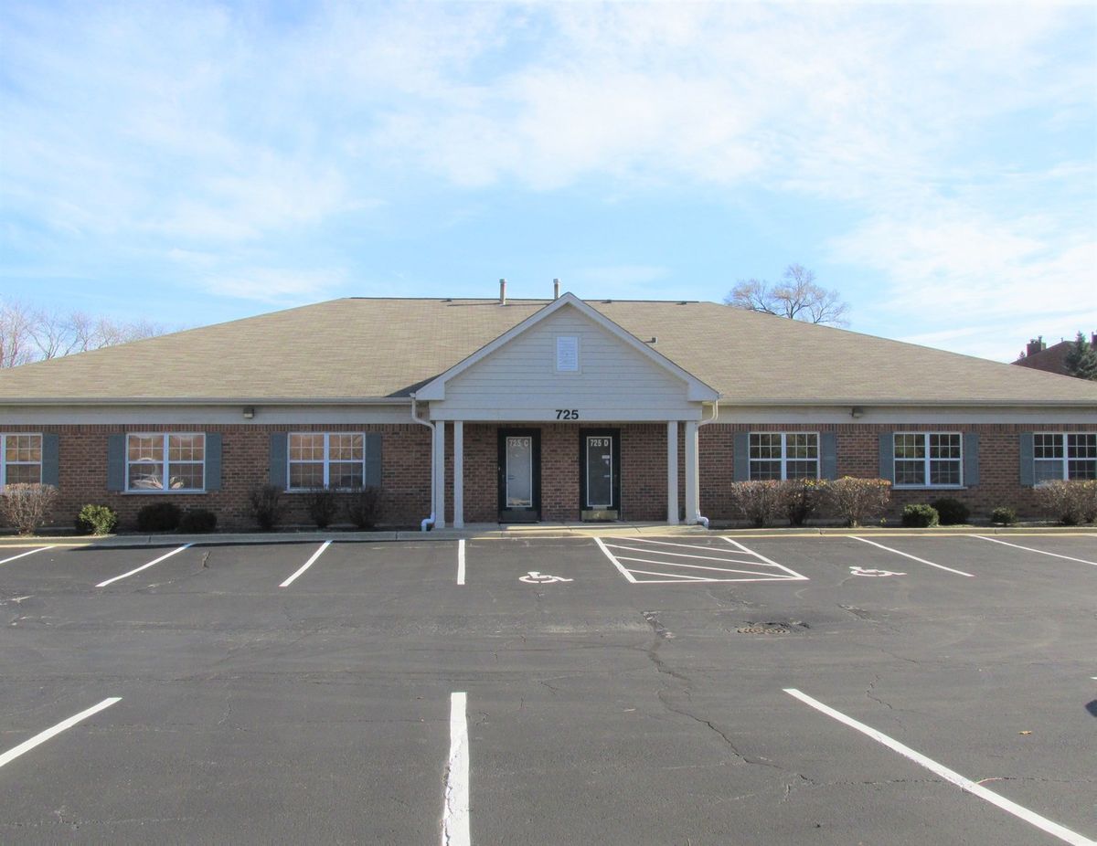 725 Irving Park Road, Roselle, IL 60172