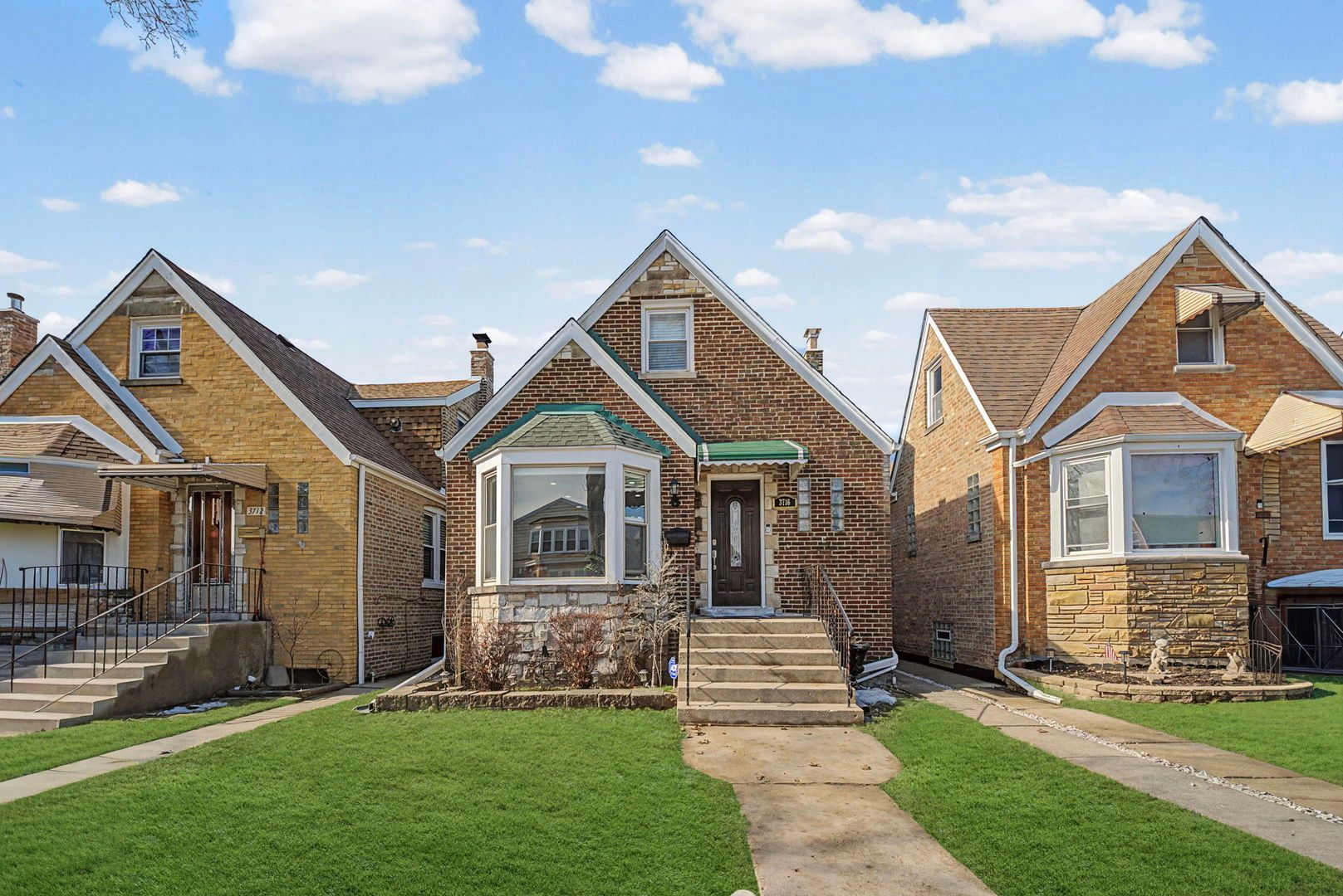 3716 N Nottingham Avenue — Chicago, IL 60634
