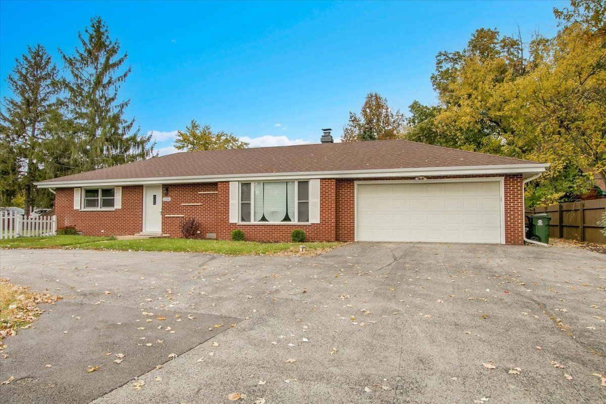 11550 Francis Road — Mokena, IL 60448