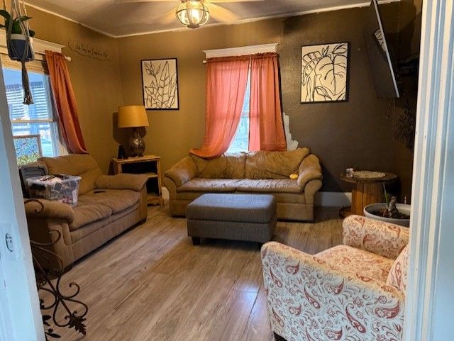314 Main Street, Hooppole, IL 61258