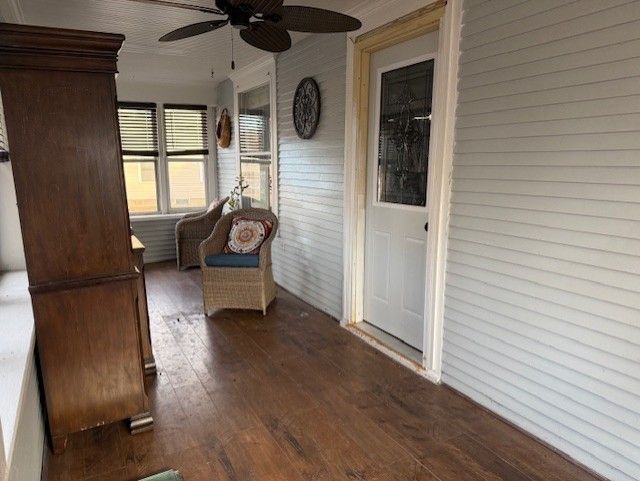 314 Main Street, Hooppole, IL 61258