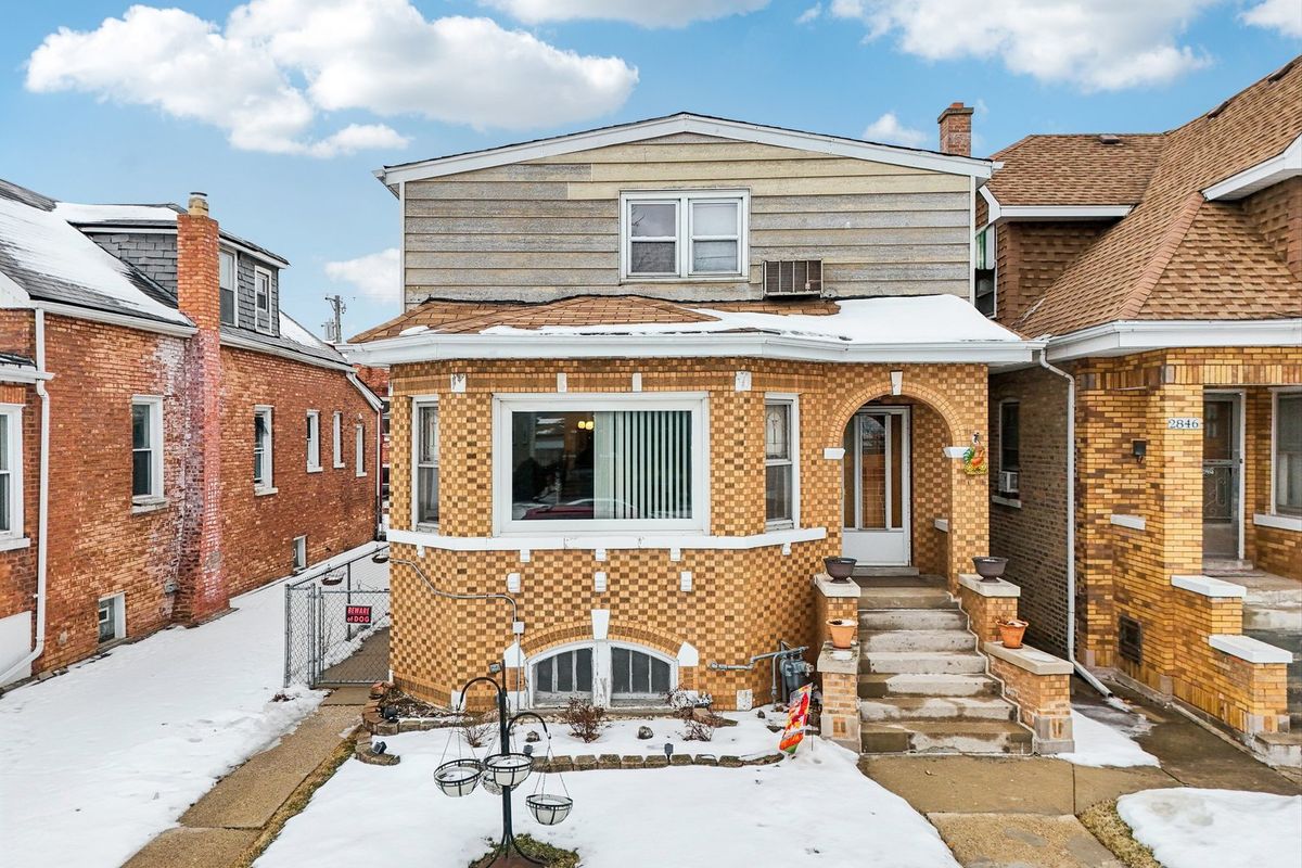 2842 74th Court, Elmwood Park, IL 60707