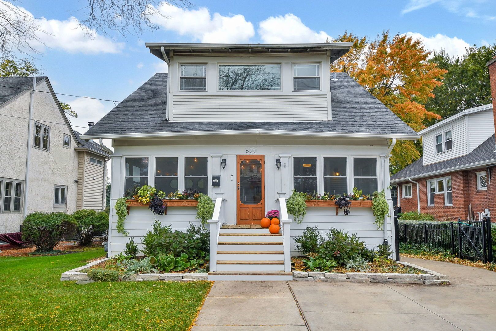 522 S West Street — Wheaton, IL 60187