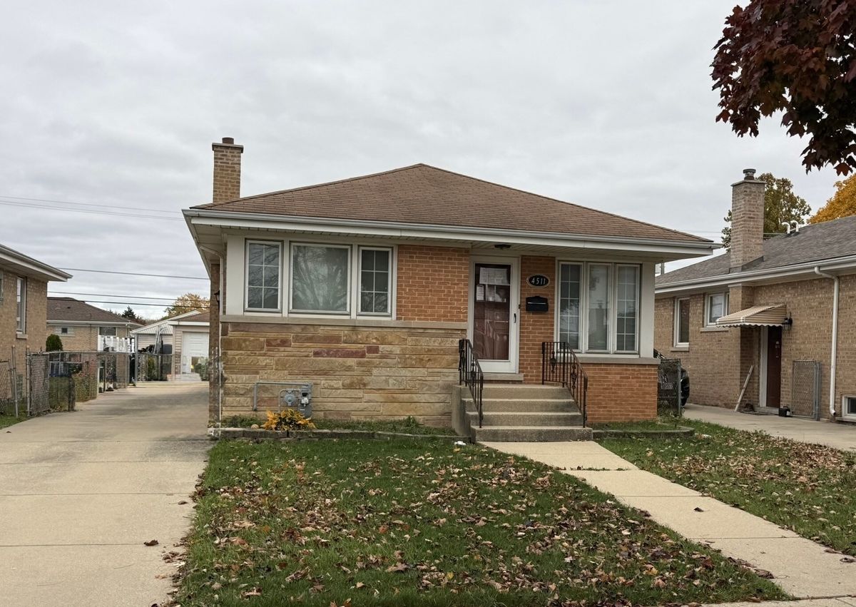 4511 Rose Street, Schiller Park, IL 60176